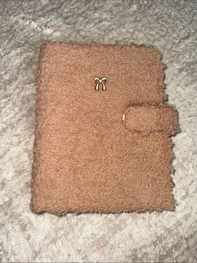 Cozy Faux-Shearling Notebook Cover – Graham Cracker NWT